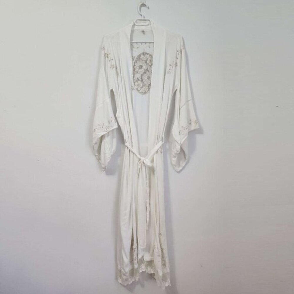 Spell & The Gypsy Collective Bride Isla Bonita Kimono White One Size Robe b159 - Picture 2 of 16